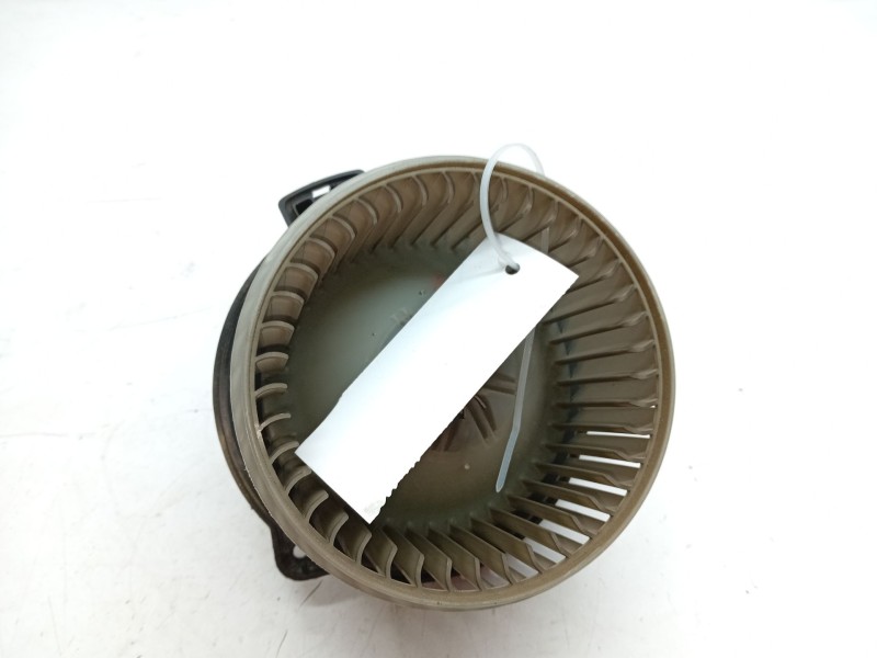 Recambio de motor calefaccion para toyota yaris (_p1_) 1.4 d-4d (nlp10_) referencia OEM IAM 1940000821  