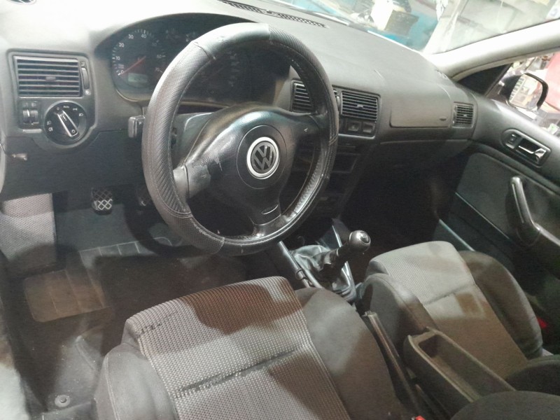 volkswagen golf iv (1j1) del año 1999