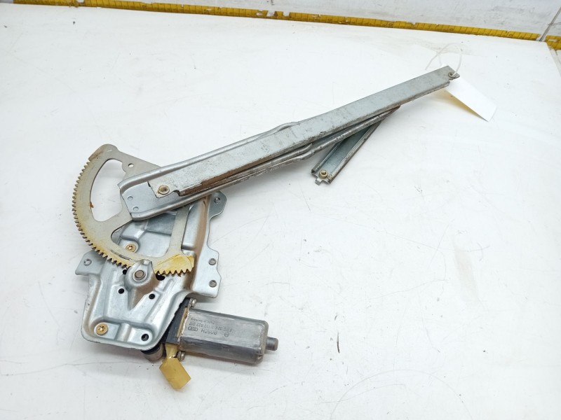 Recambio de elevalunas delantero derecho para toyota yaris (_p1_) 1.4 d-4d (nlp10_) referencia OEM IAM   