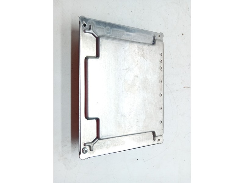 Recambio de centralita motor uce para toyota yaris (_p1_) 1.4 d-4d (nlp10_) referencia OEM IAM 896610D171  