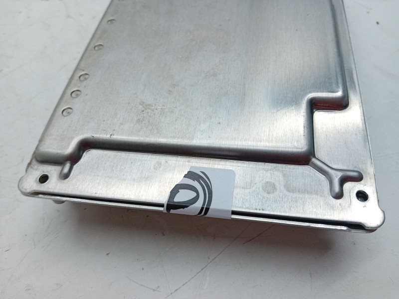 Recambio de centralita motor uce para toyota yaris (_p1_) 1.4 d-4d (nlp10_) referencia OEM IAM 896610D171  