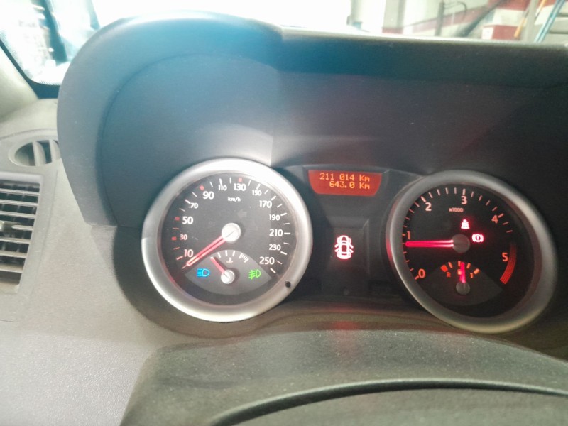 renault megane ii sedán (lm0/1_) del año 2006