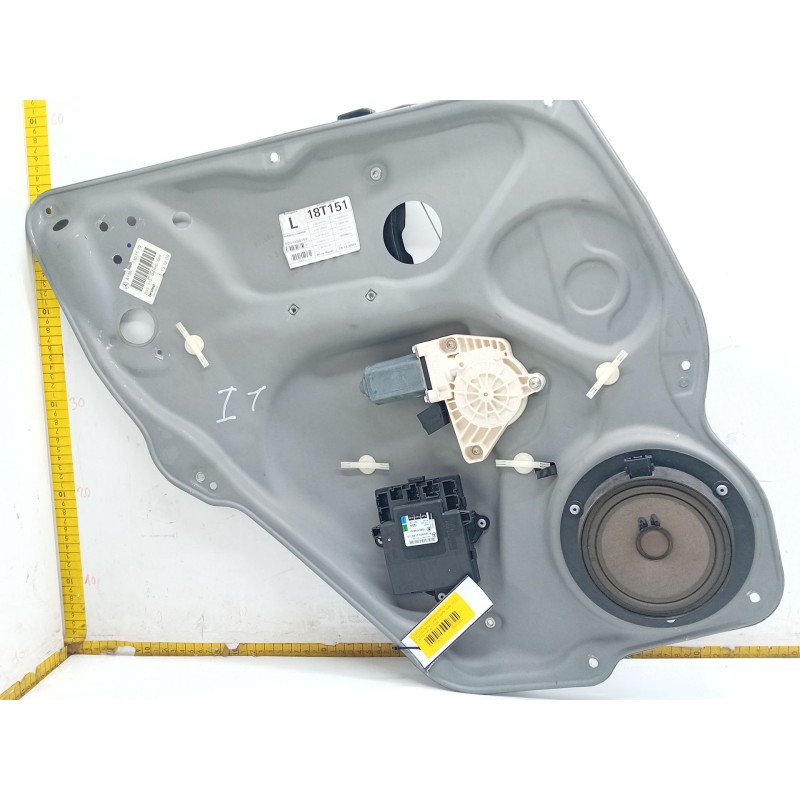 Recambio de elevalunas trasero izquierdo para mercedes-benz clase b sports tourer (w245) b 180 cdi (245.207) referencia OEM IAM 