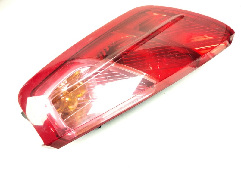 Recambio de piloto trasero derecho para fiat punto (199) easy referencia OEM IAM 517015900  