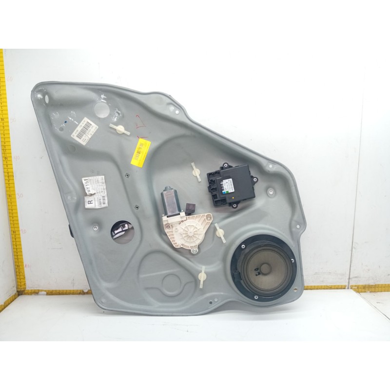 Recambio de elevalunas trasero derecho para mercedes-benz clase b sports tourer (w245) b 180 cdi (245.207) referencia OEM IAM A1