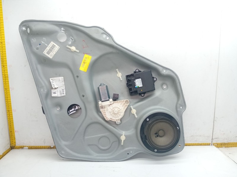 Recambio de elevalunas trasero derecho para mercedes-benz clase b sports tourer (w245) b 180 cdi (245.207) referencia OEM IAM A1