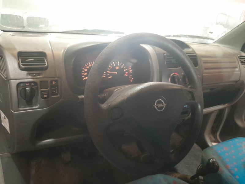 opel agila a (h00) del año 2002