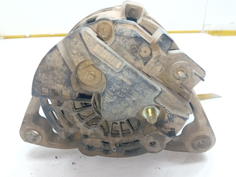 Recambio de alternador para opel agila a (h00) 1.0 12v (f68) referencia OEM IAM 24437119  