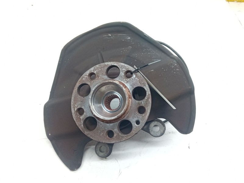 Recambio de mangueta delantera izquierda para mercedes-benz clase b sports tourer (w245) b 180 cdi (245.207) referencia OEM IAM 