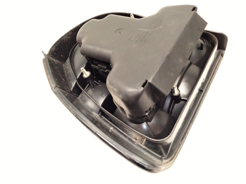 Recambio de piloto trasero derecho para volkswagen golf iii (1h1) 2.0 referencia OEM IAM 1H6945112  