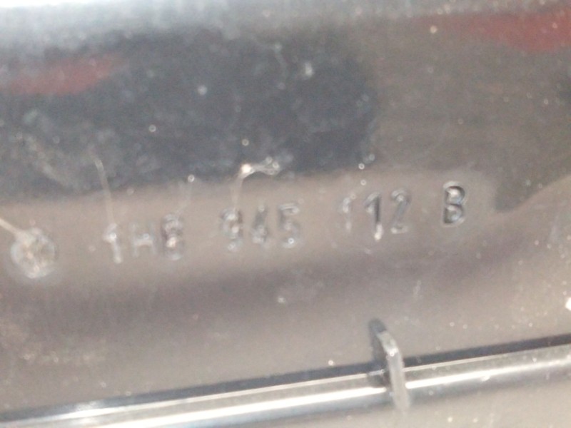 Recambio de piloto trasero derecho para volkswagen golf iii (1h1) 2.0 referencia OEM IAM 1H6945112  