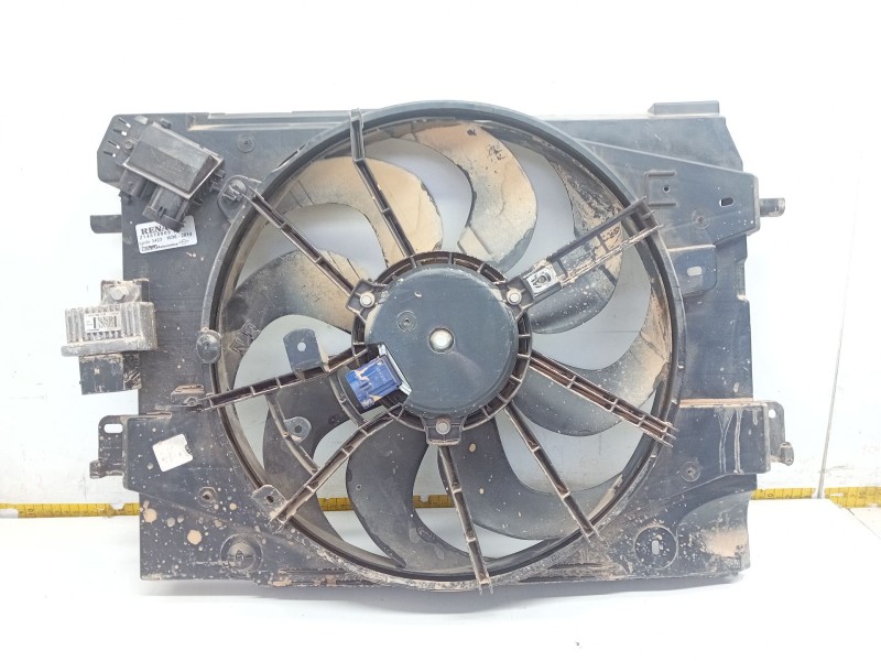 Recambio de electroventilador para renault captur i (j5_, h5_) 1.2 tce 120 referencia OEM IAM 214818009R  