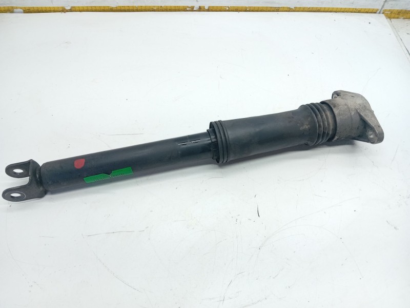 Recambio de amortiguador trasero izquierdo para kia carens (un) active referencia OEM IAM 553111D020  