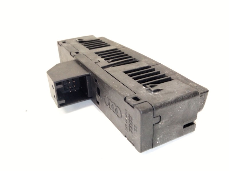 Recambio de modulo electronico para audi q5 (8rb) 2.0 tdi quattro referencia OEM IAM 8R0959673  