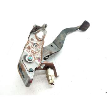 Recambio de pedal freno para toyota auris referencia OEM IAM   
