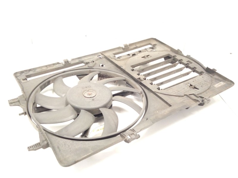 Recambio de electroventilador para audi q5 (8rb) 2.0 tdi quattro referencia OEM IAM 8K0131003  