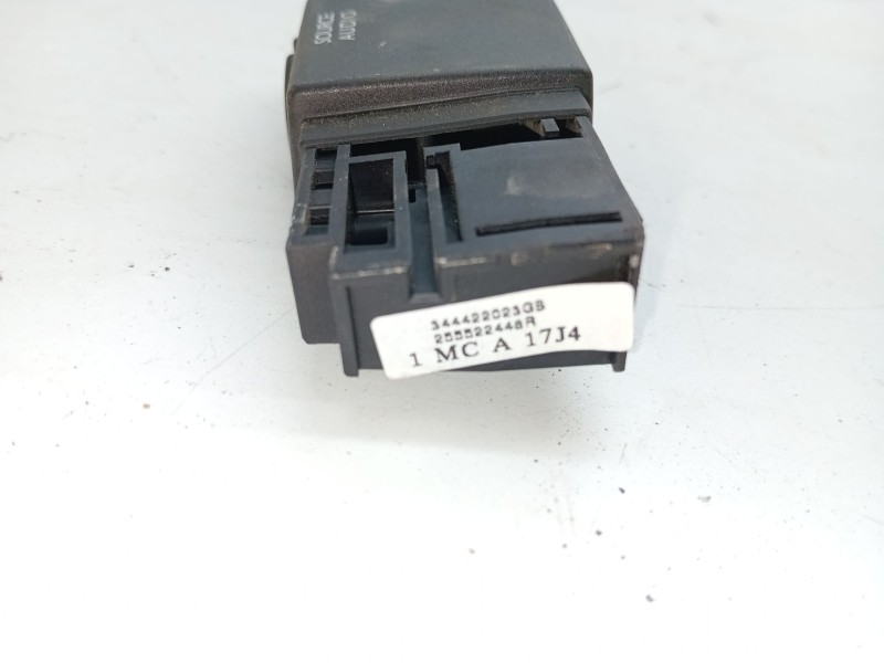 Recambio de mando multifuncion para renault captur i (j5_, h5_) 1.2 tce 120 referencia OEM IAM 255522448R  