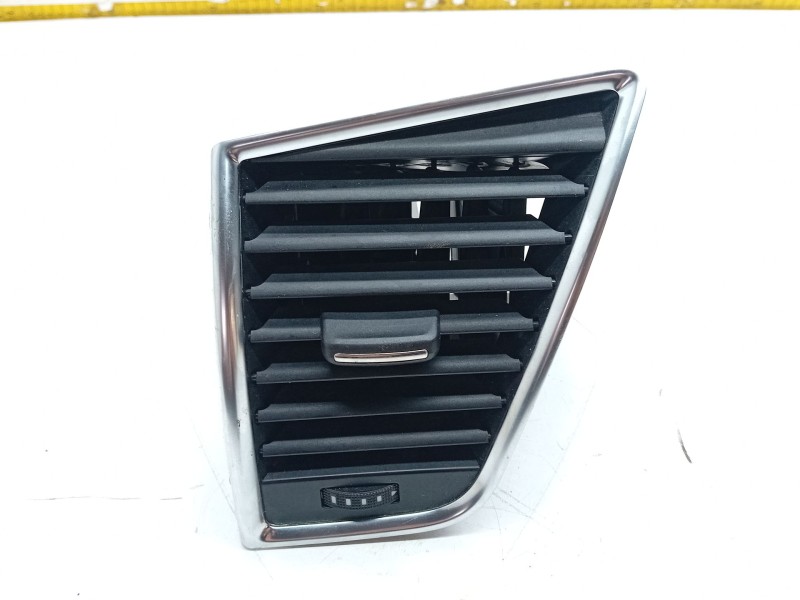 Recambio de aireador derecho para audi q5 (8rb) 2.0 tdi quattro referencia OEM IAM 8R820901F  