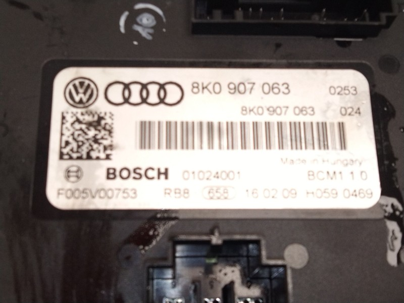 Recambio de modulo electronico para audi q5 (8rb) 2.0 tdi quattro referencia OEM IAM 8K0907063  