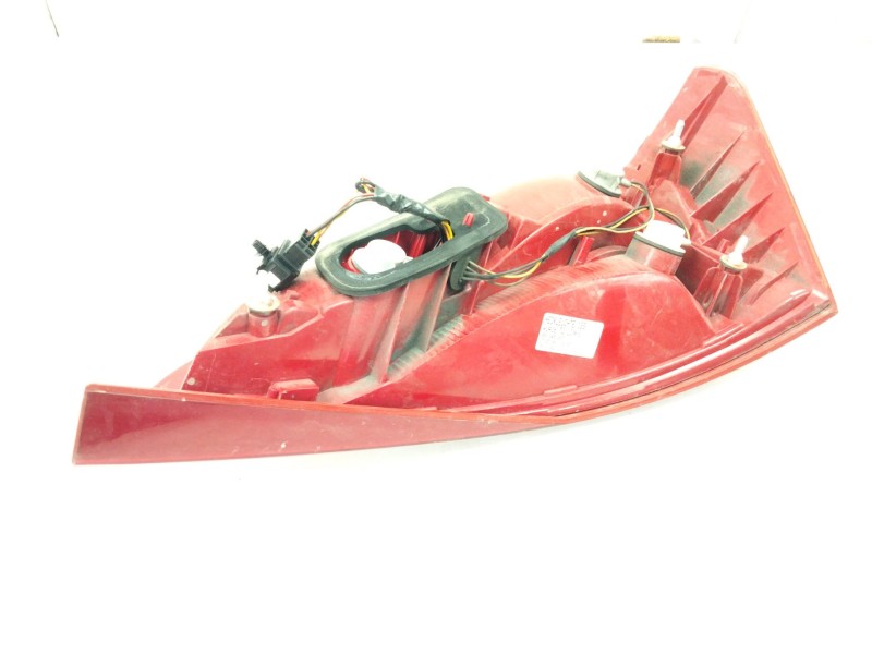 Recambio de piloto trasero izquierdo porton para audi q5 (8rb) 2.0 tdi quattro referencia OEM IAM 8R0945093  