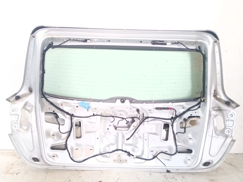 Recambio de porton trasero para audi q5 (8rb) 2.0 tdi quattro referencia OEM IAM 8R0827023C  