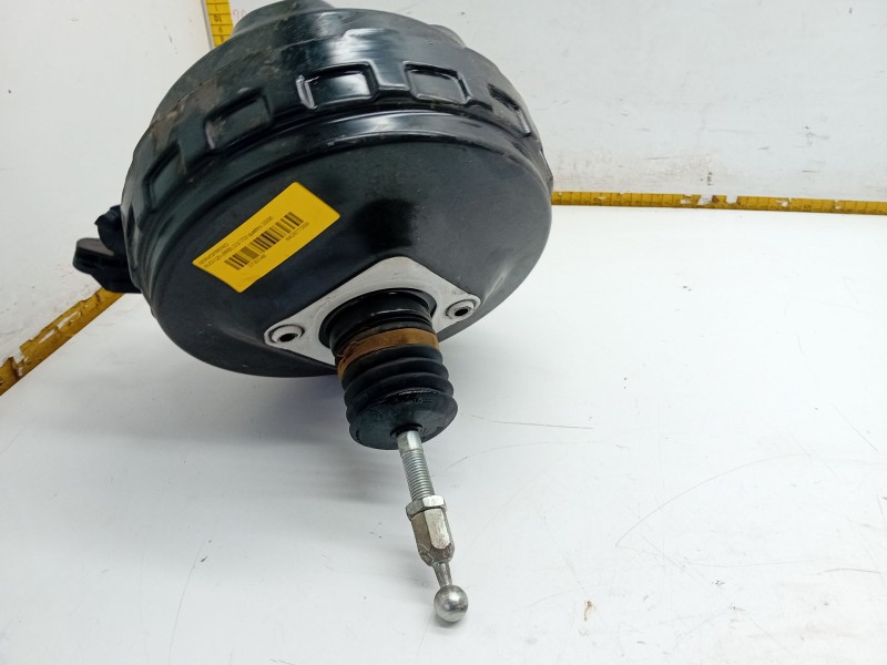 Recambio de servofreno para audi q5 (8rb) 2.0 tdi quattro referencia OEM IAM 8R0612103D  