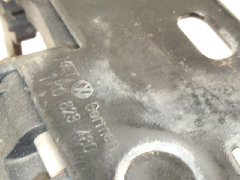 Recambio de cerradura capot para volkswagen golf v (1k1) 2.0 fsi referencia OEM IAM 1K0823480  