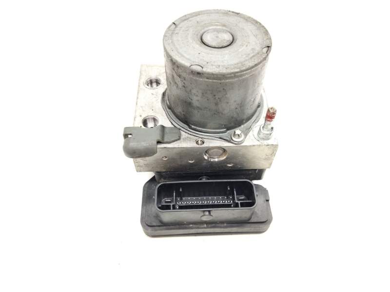 Recambio de abs para toyota auris referencia OEM IAM 4454002530  