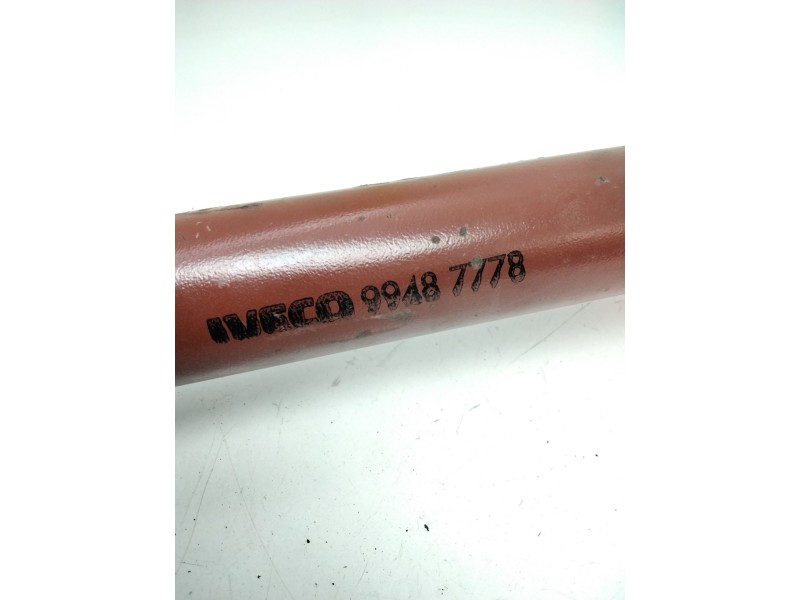 Recambio de tirante eje trasero para iveco referencia OEM IAM 99487778 IVC 393.35 31067
