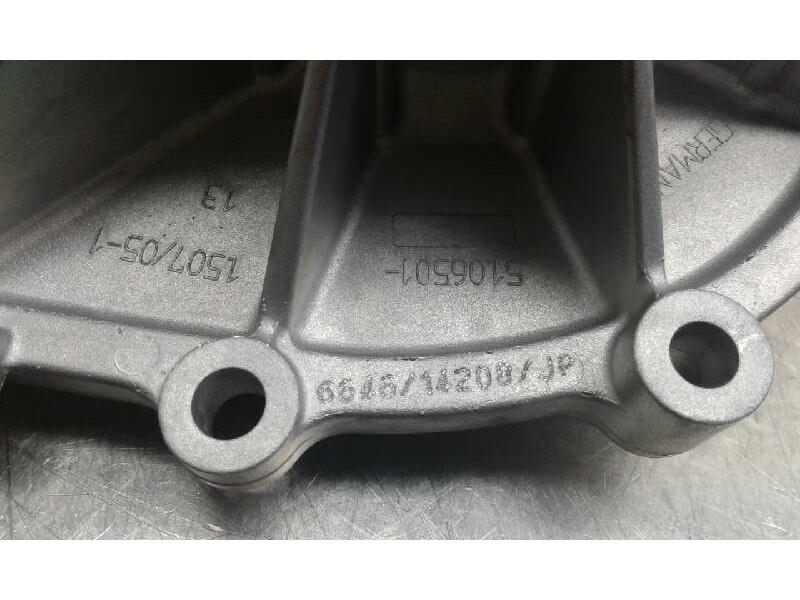 Recambio de bomba agua para man referencia OEM IAM 5106501 TGX MAN