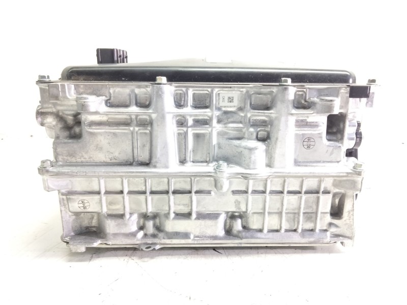 Recambio de convertidor de voltaje para toyota referencia OEM IAM G920047331  