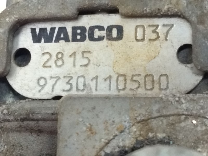 Recambio de valvula aire para scania referencia OEM IAM 1425183  