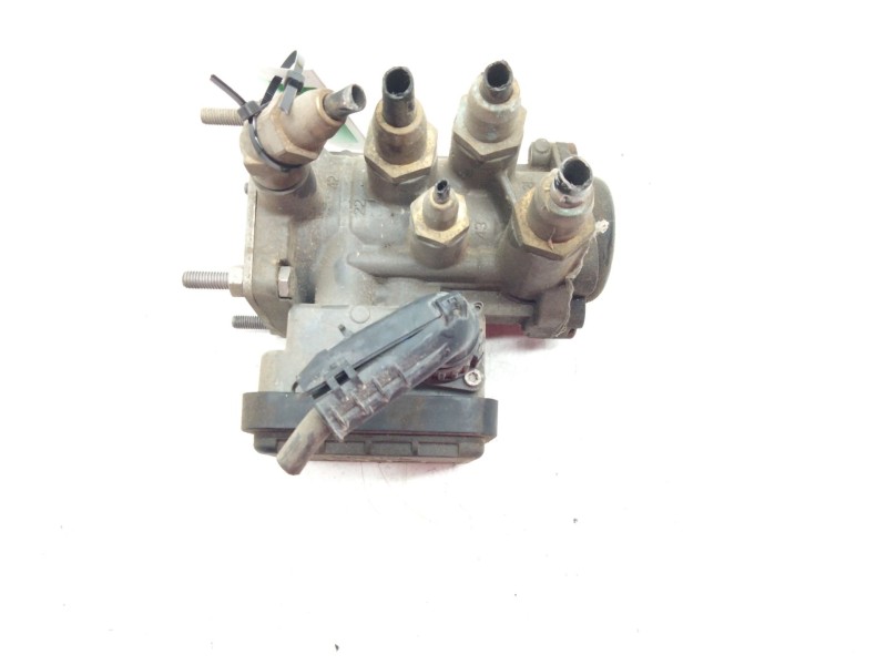 Recambio de valvula aire para scania referencia OEM IAM 1879274  