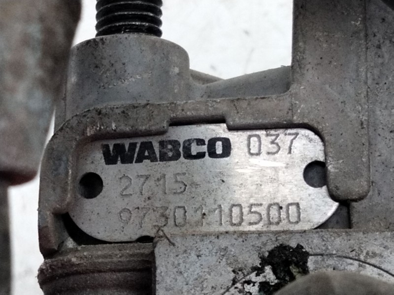 Recambio de valvula aire para scania referencia OEM IAM 1425183  