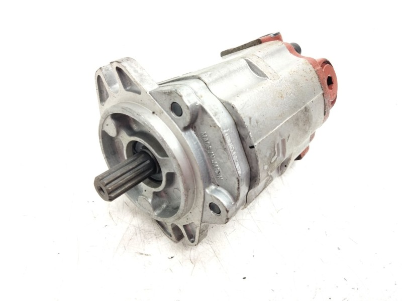 Recambio de bomba direccion para nissan referencia OEM IAM KRP427CVMJN  KAYABA