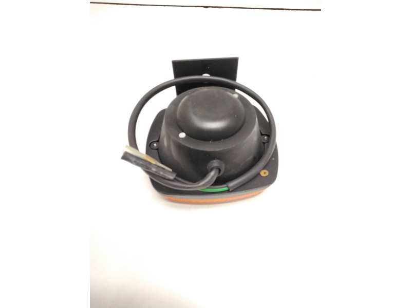 Recambio de lampara para nissan referencia OEM IAM 2612002K00 NARANJA TRACTOR