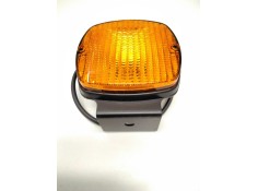 Recambio de lampara para nissan referencia OEM IAM 2612002K00 NARANJA TRACTOR