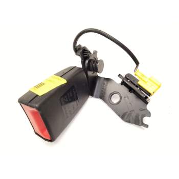 ENGANCHE CINTURON TRASERO IZQUIERDO A2048600969 