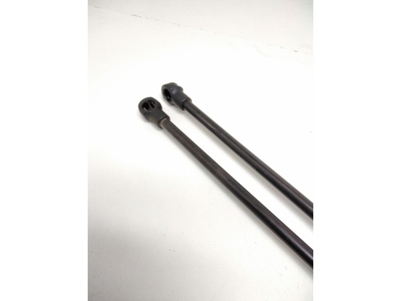 Recambio de amortiguadores maletero / porton para nissan referencia OEM IAM 90450BU000  90451BU000