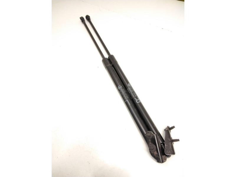 Recambio de amortiguadores maletero / porton para nissan referencia OEM IAM 90450BU000  90451BU000