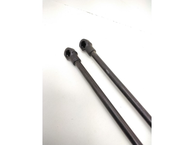 Recambio de amortiguadores maletero / porton para nissan referencia OEM IAM 90450BU000  90451BU000