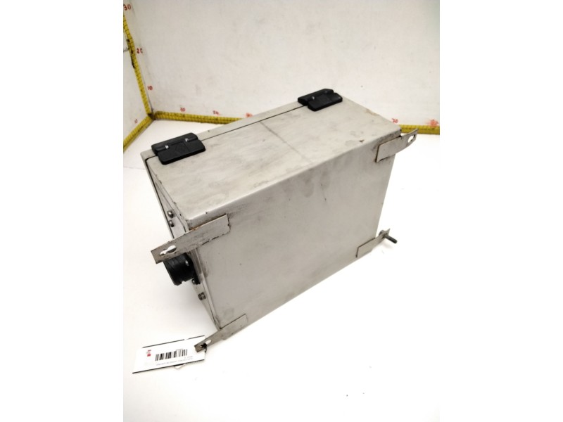 Recambio de unidad de control para iveco referencia OEM IAM 99484737 0331801300 50036882200