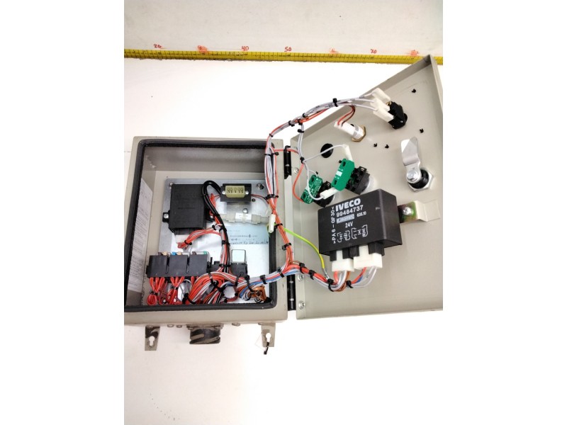 Recambio de unidad de control para iveco referencia OEM IAM 99484737 0331801300 500368821