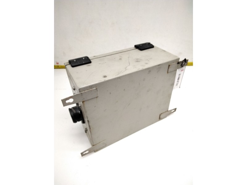 Recambio de unidad de control para iveco referencia OEM IAM 99484737 0331801300 50036882100