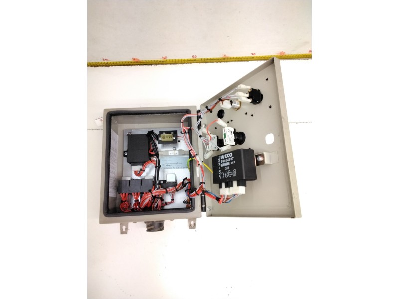 Recambio de unidad de control para iveco referencia OEM IAM 99484737 03311801300 50036882100