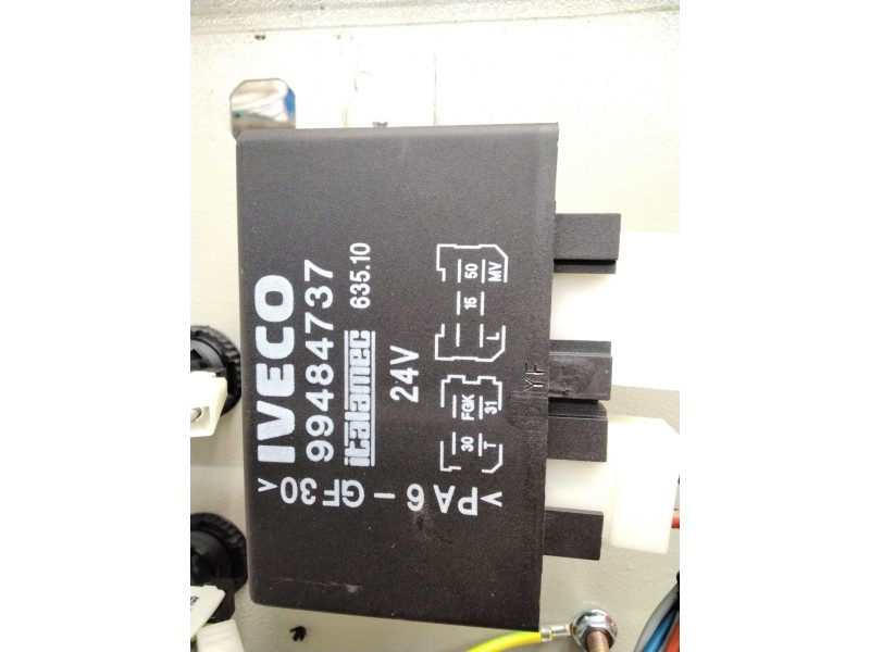 Recambio de unidad de control para iveco referencia OEM IAM 99484737 03311801300 50036882100
