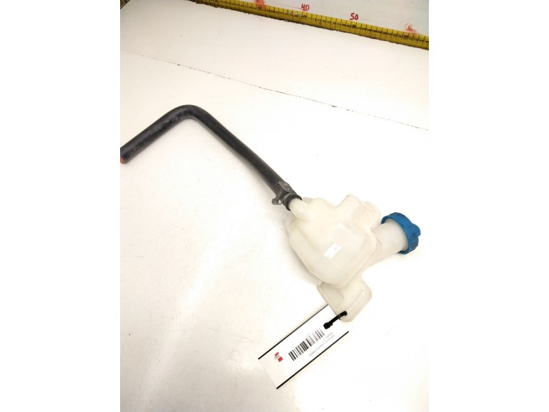 Recambio de deposito bomba freno para nissan referencia OEM IAM 76047022  LUCAS