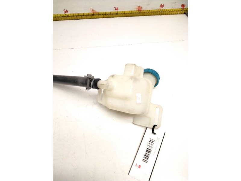 Recambio de deposito bomba freno para nissan referencia OEM IAM 76047022  LUCAS