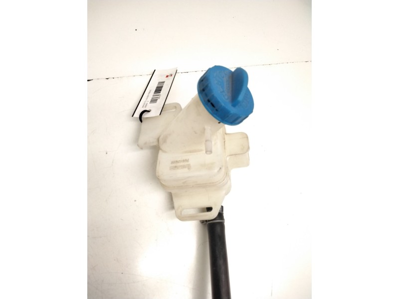 Recambio de deposito bomba freno para nissan referencia OEM IAM 76047022  LUCAS