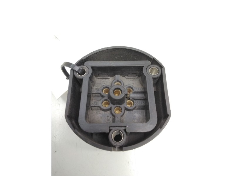 Recambio de enganche remolque para nissan referencia OEM IAM 42056021  